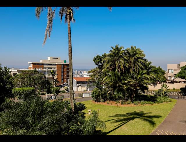 2 BEDROOM SECTIONAL TITLE FOR SALE IN ESSENWOOD